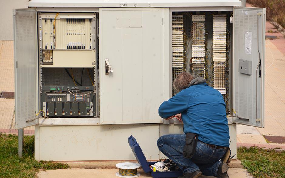 activité électricien Mouroux